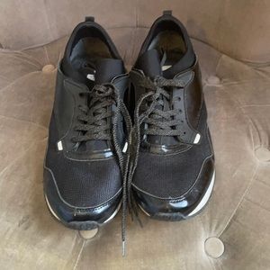 Steve Madden sneakers